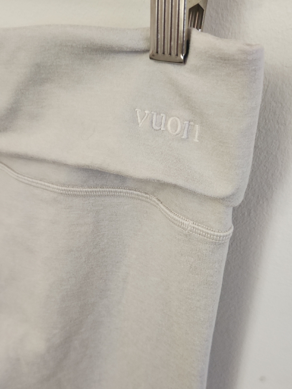 Vuori halo ray wide leg pant ecru heather  Small - Picture 6 of 8
